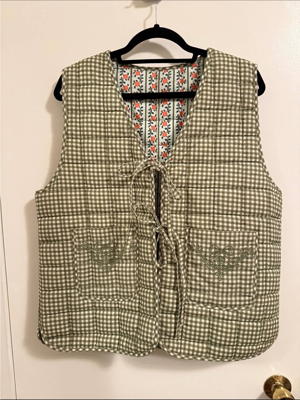 Damson Madder Reversible Gingham Arte Gilet - Picture 2 of 6